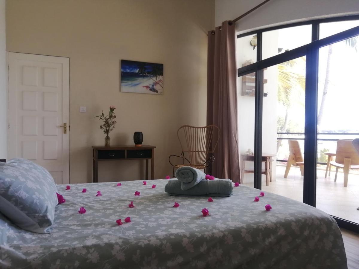 La Maison De La Plage - Guest House Albion Bagian luar foto