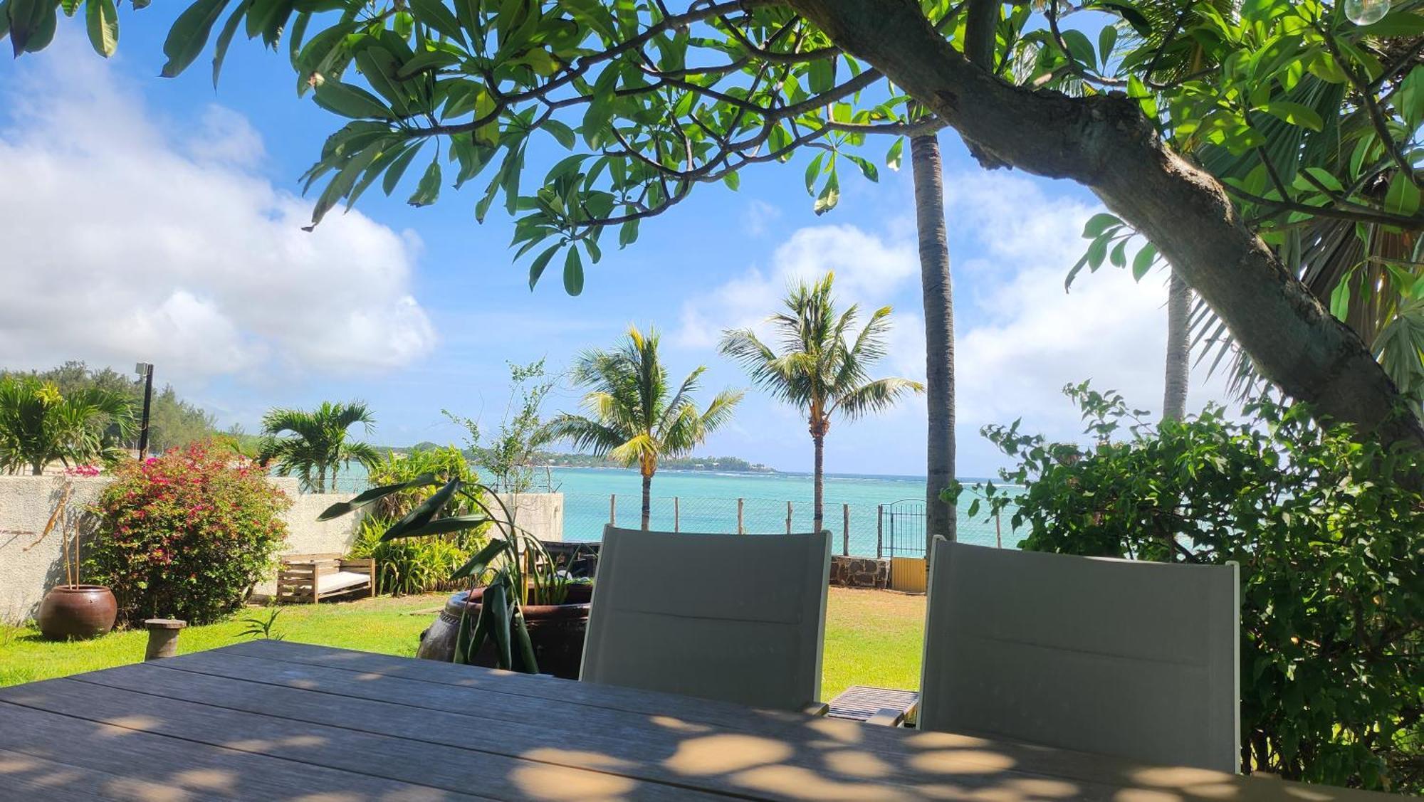 La Maison De La Plage - Guest House Albion Bagian luar foto